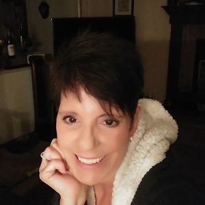 Meet your Posher, Deb